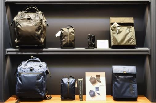 大阪心斋桥卖双肩包,大阪心斋桥男士背包