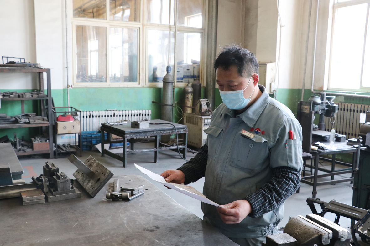 刻苦钻研提升技能立足岗位做贡献——记山东省康泰实业有限公司徐艳鹏