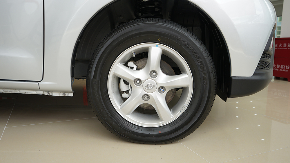 长安欧诺的安全性,长安欧诺s省油耐用吗