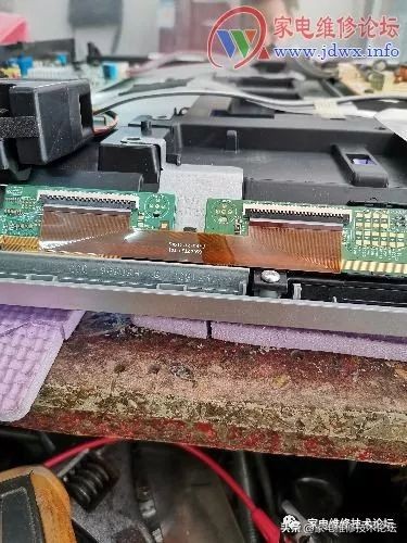 tcl液晶电视l42f19闪屏解决方法,tcl电视l40f11屏幕闪烁怎么修理