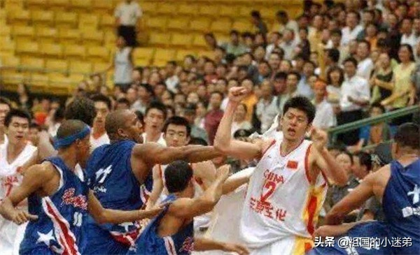 中国男篮史上最强的打架,中国男篮打架有多劲爆