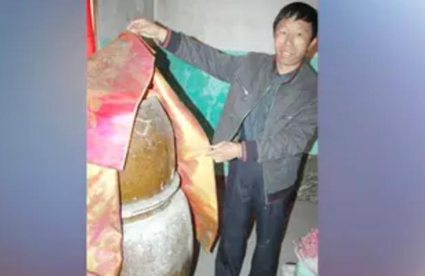 父亲去世被火化了十几次,父亲去世会变成佛吗