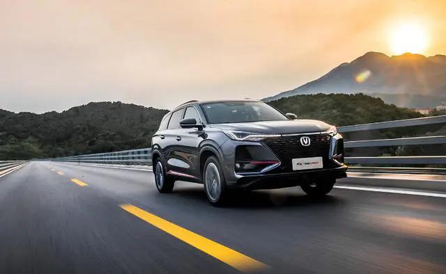 吉利和长安哪家汽车质量最好,国产车长安质量好还是吉利车好