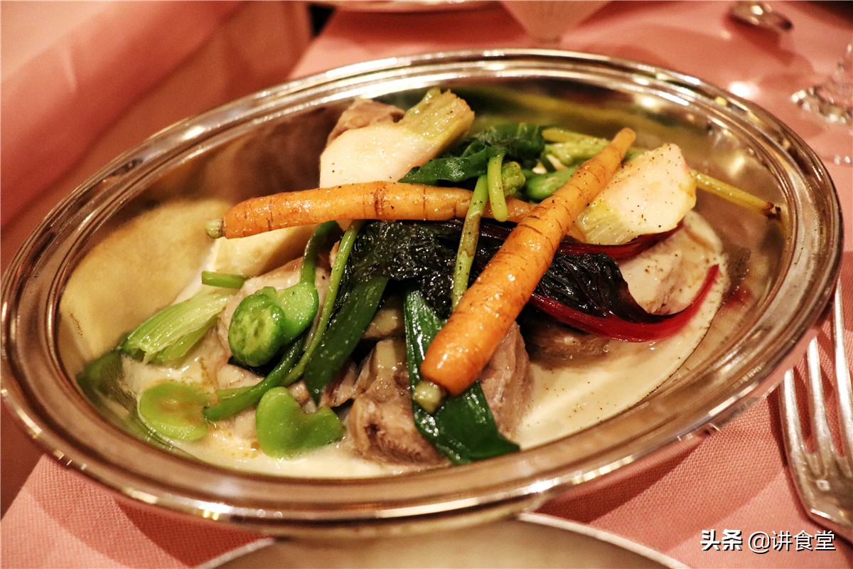 在法国巴黎吃法国大餐,在巴黎吃法国大餐