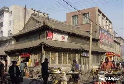 记忆中的老屋早已不见了踪影,记忆里的老巷图片