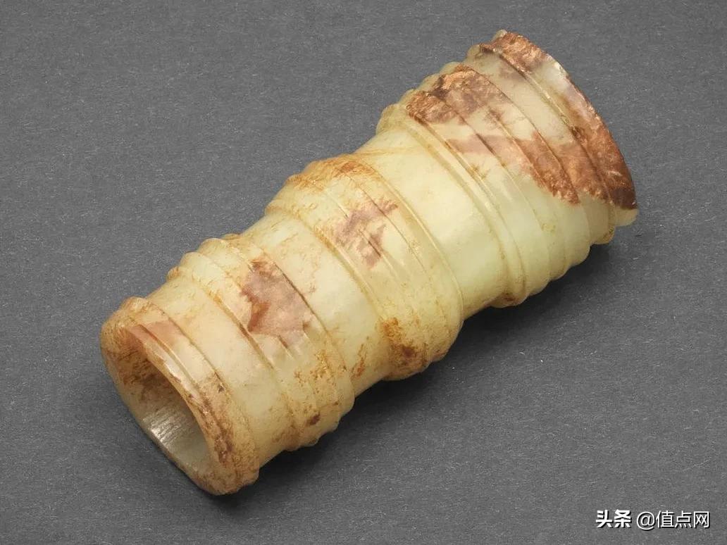 高古玉玉璧商朝,商朝高古玉龙形玉佩真品价格