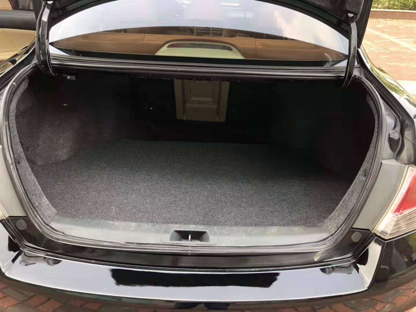 2010年雅阁二手车值得买么,2010年本田雅阁2.0值得买吗