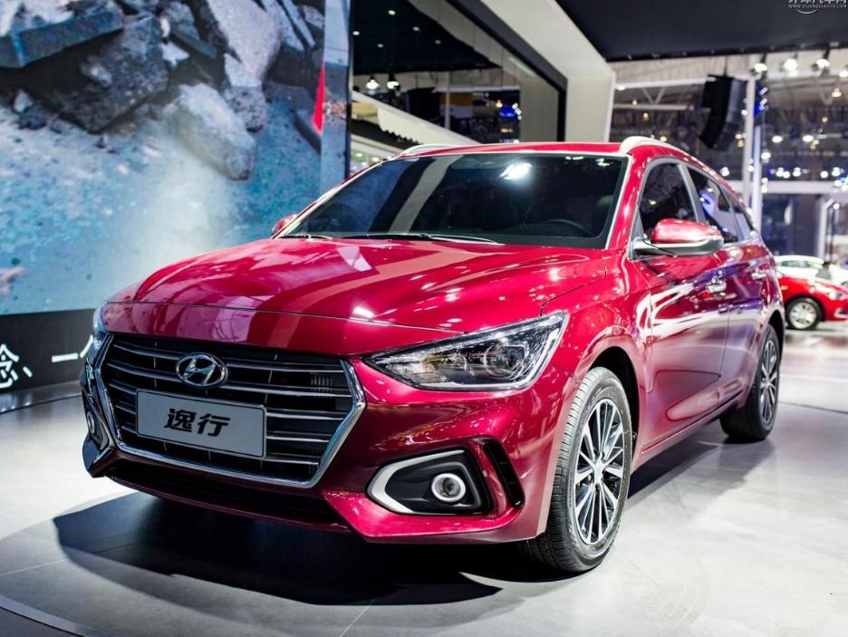 现代轿车便宜实用,现代逸行两厢车