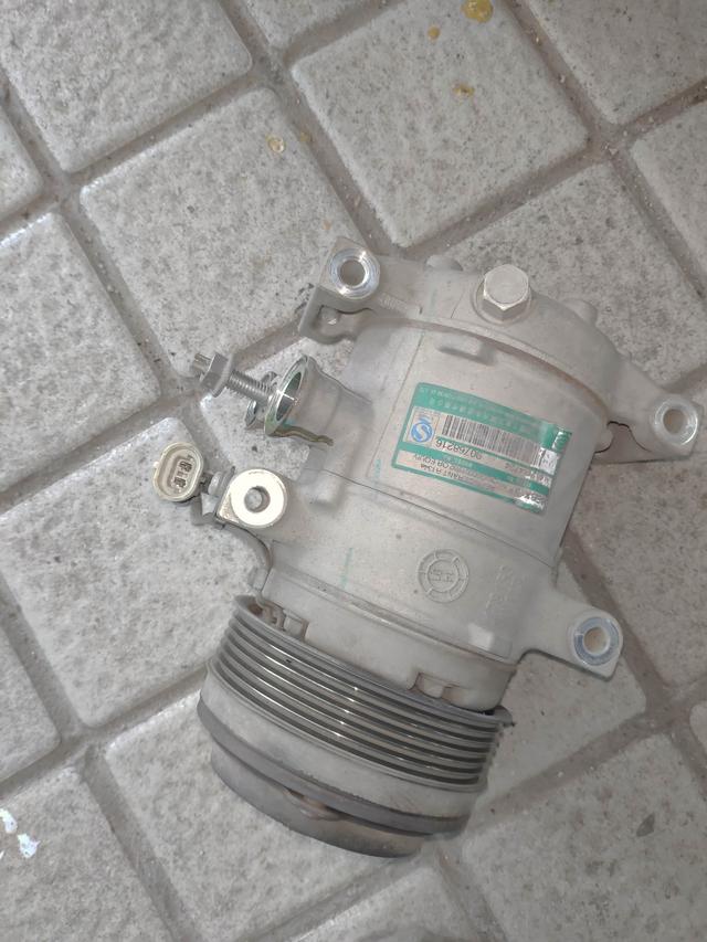 汽车发动机抱死是什么原因造成的,汽车发生抱死状态有哪几种原因