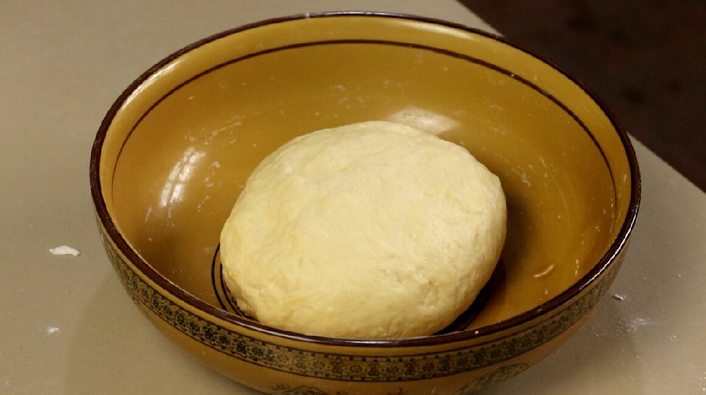 在家炸油条健康又美味放心吃,怎样炸油条才酥脆不用泡打粉