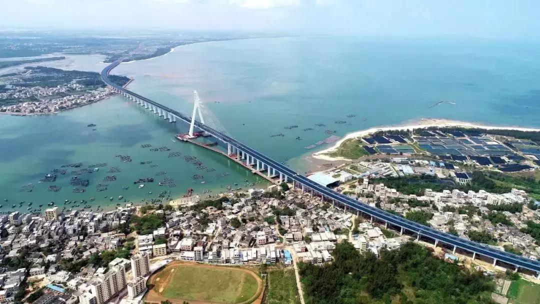 中交一公局和中建八局哪个好,中交一公局和中建