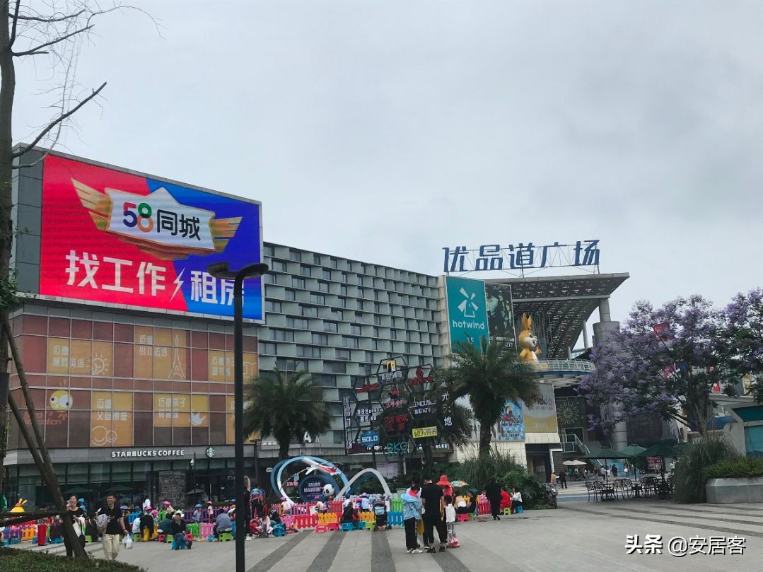 奥特莱斯购物中心早期以什么取胜,商业地产奥特莱斯