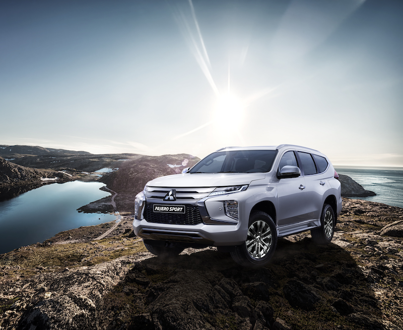 帕杰罗劲畅和帕杰罗的v93哪个好,硬汉出行的不二之选