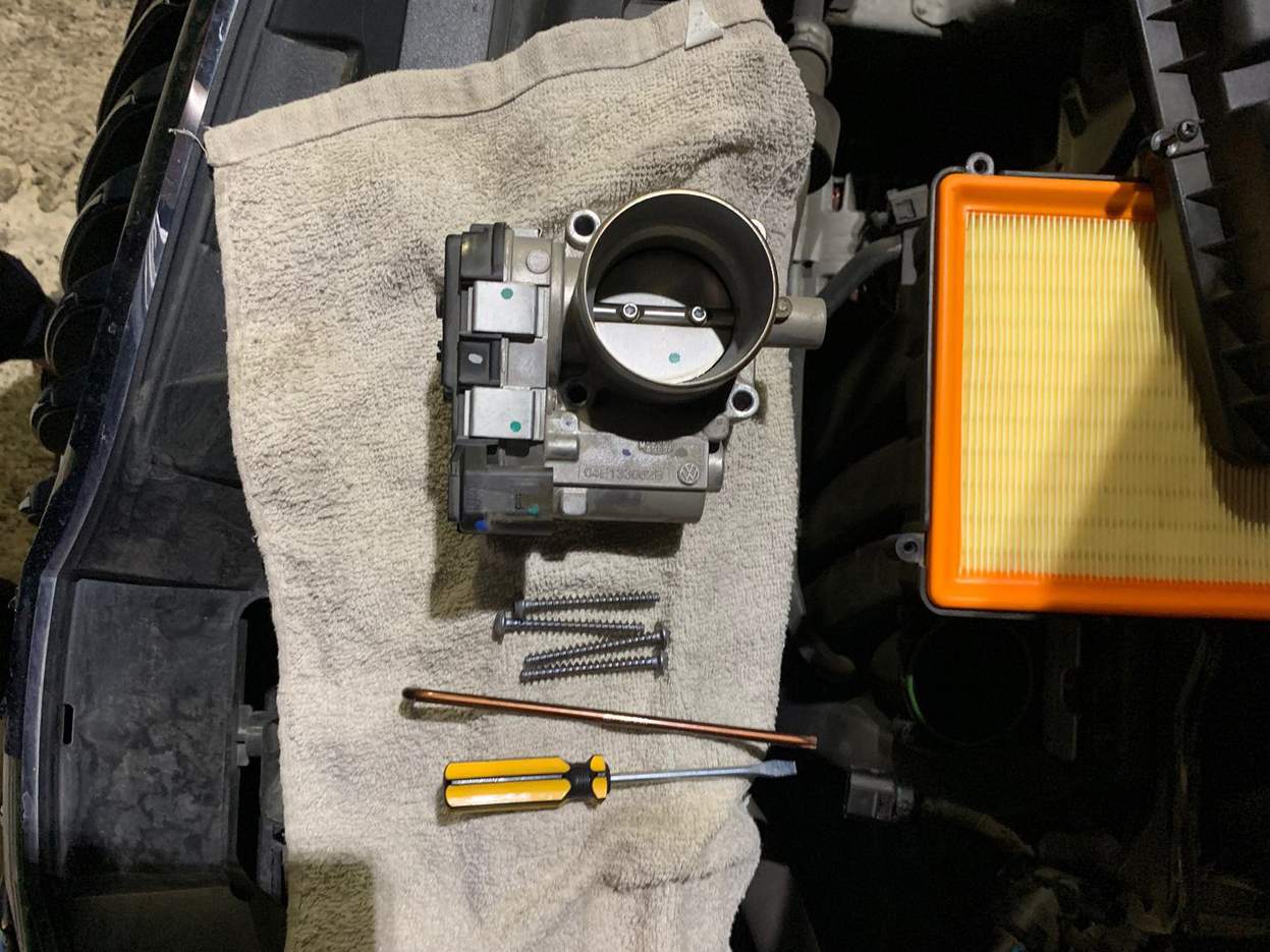 明锐启动瞬间发动机抖动,明锐汽车起步内部打滑