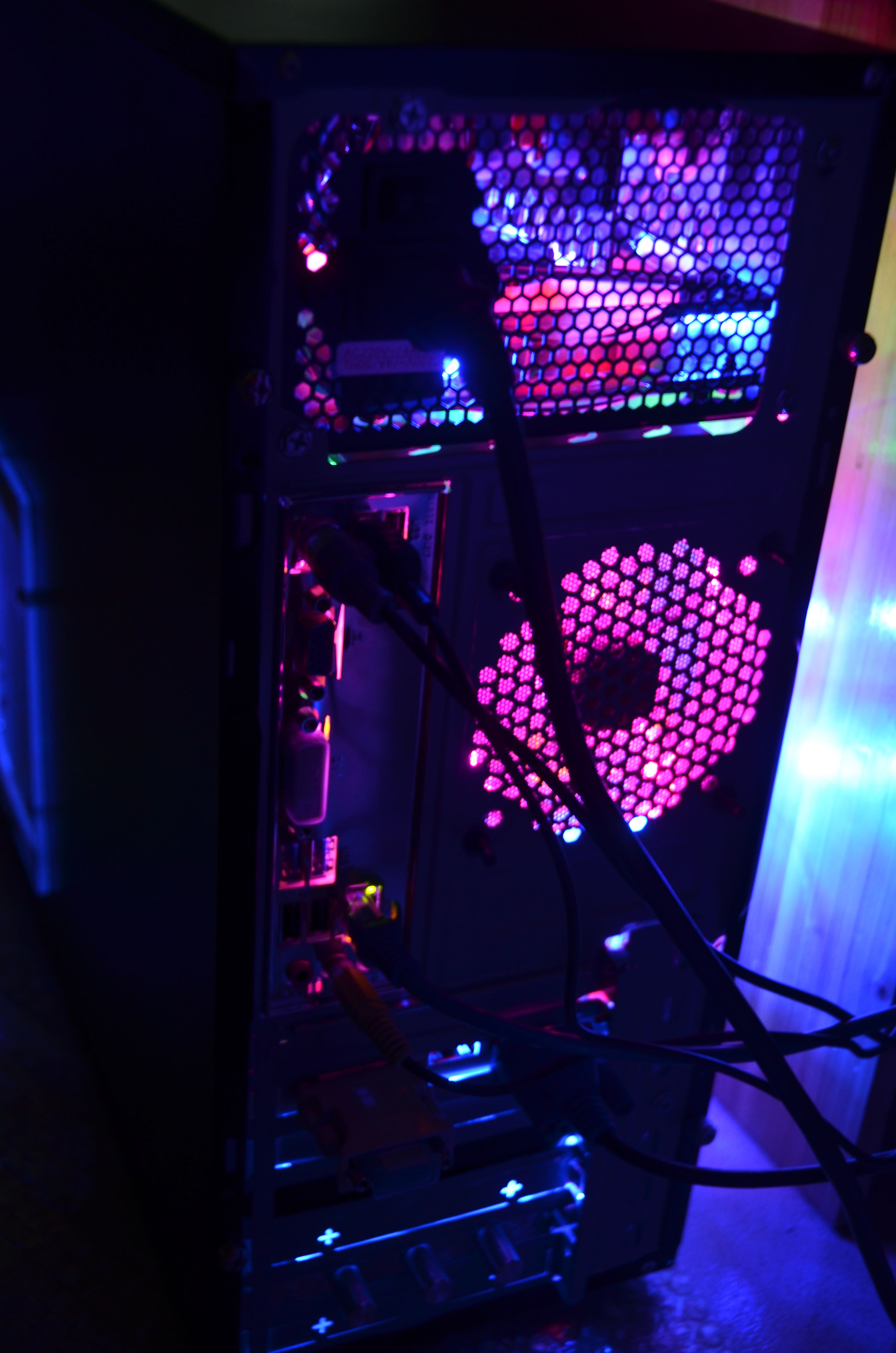 旧机箱爆改,老机箱爆改