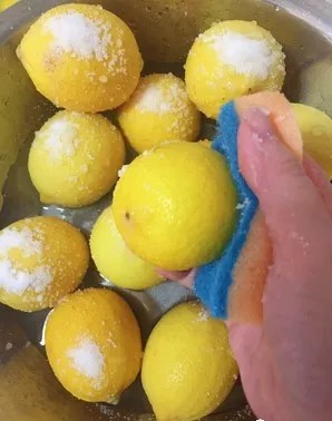 自制柠檬蜂蜜茶胜过奶茶店,柠檬茶怎么做简单又好喝不加蜂蜜