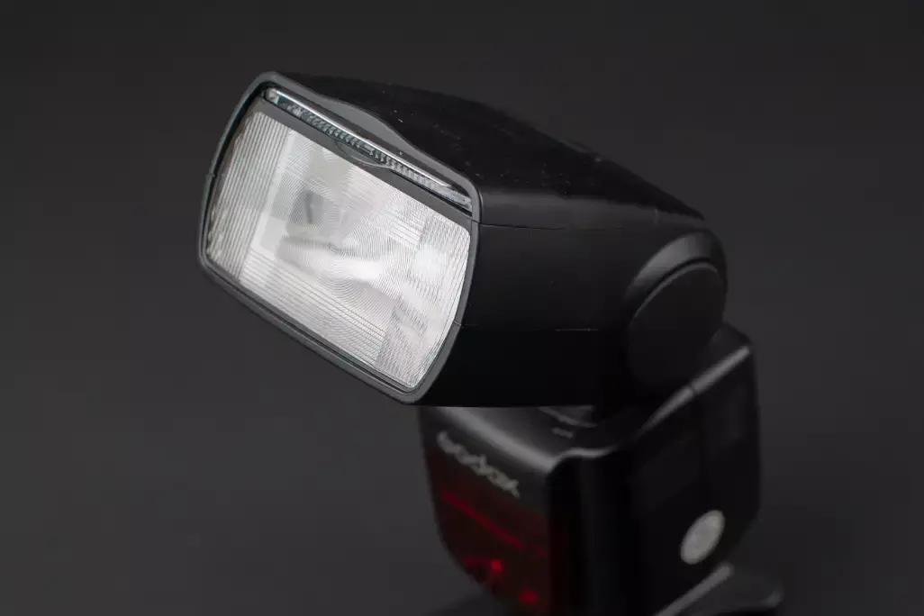 神牛v860二代实拍效果,神牛v860ii和iii对比