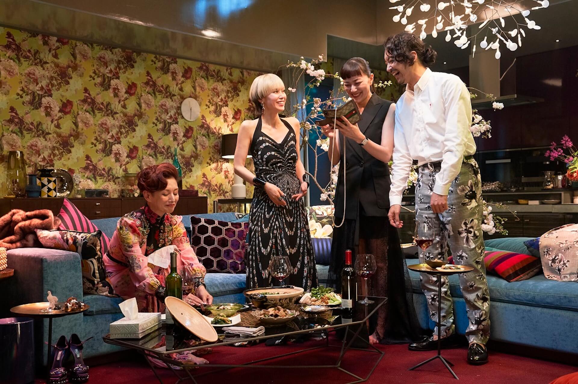 父母有婚外恋怎么处理,母亲当众承认第三者