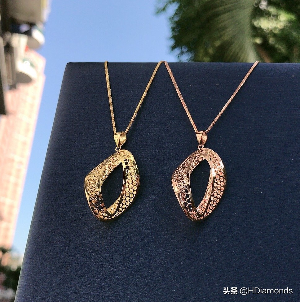 适合春夏的贵气感首饰,多彩首饰点缀细节不经意的时尚感