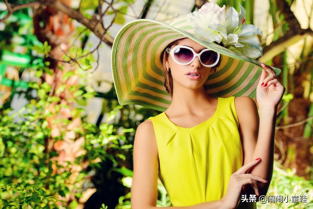 头发分叉与不分叉区别,你还在为头发分叉发愁吗