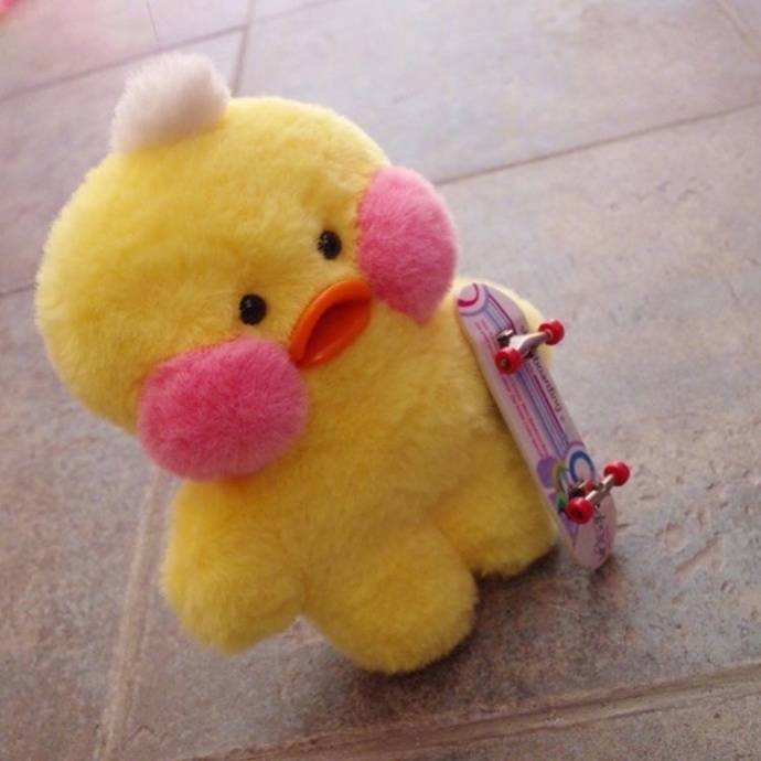 「玻尿酸鸭头像」敲可爱的玻尿酸小黄鸭来啦