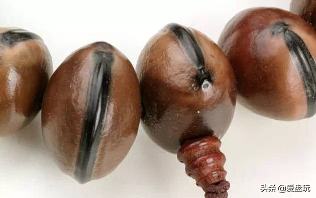 滴血莲花菩提子盘玩10年效果图,最简单菩提盘玩方法