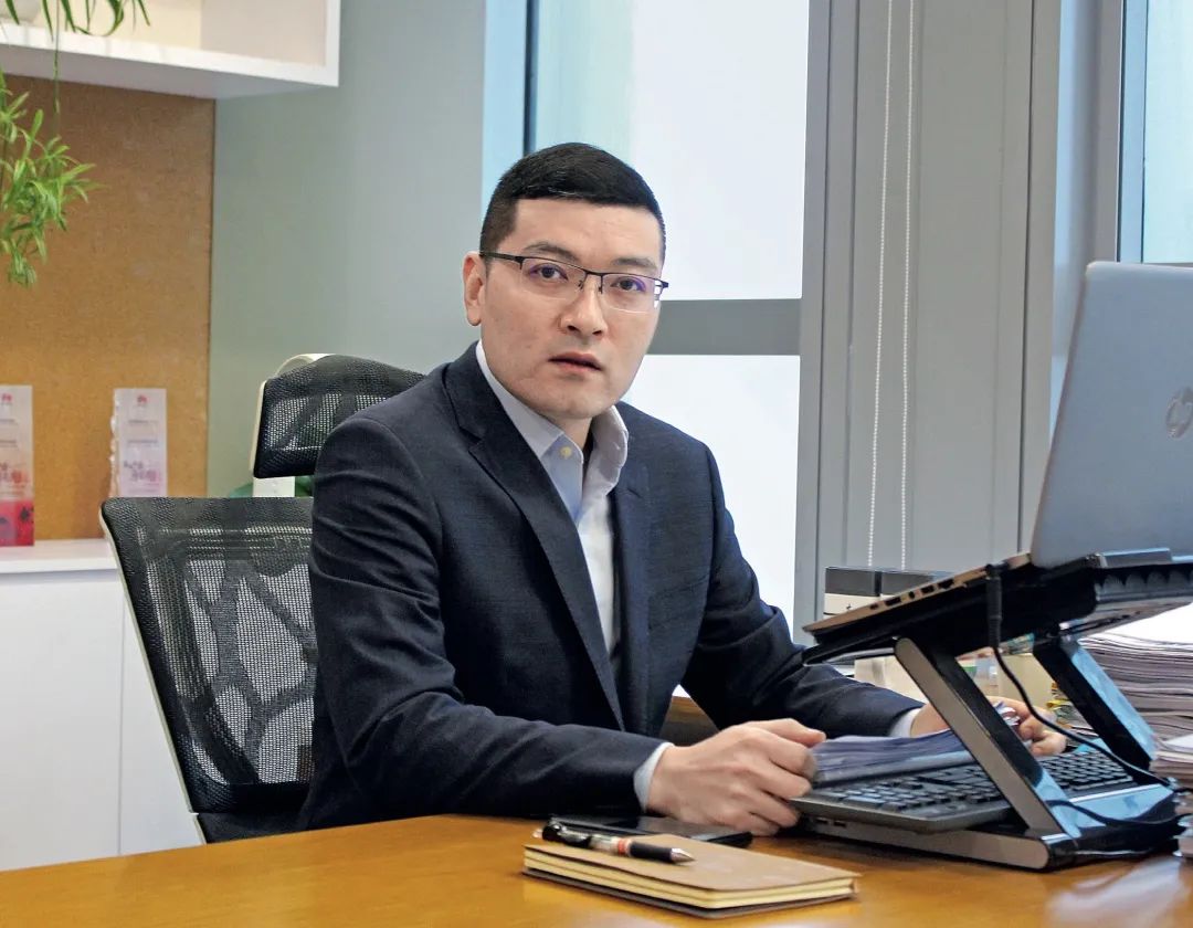 四川金融监管崔伟,开放融合智慧金融