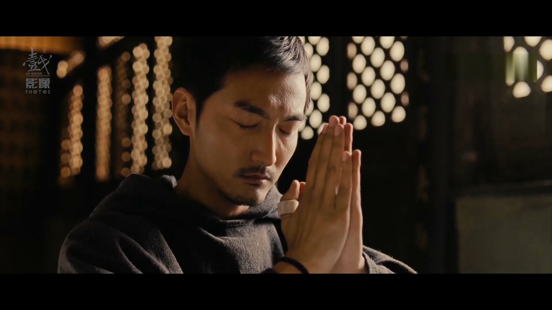 少年目睹姐姐被*暴强**深度抑郁，成为绝世高手却终究敌不过时代