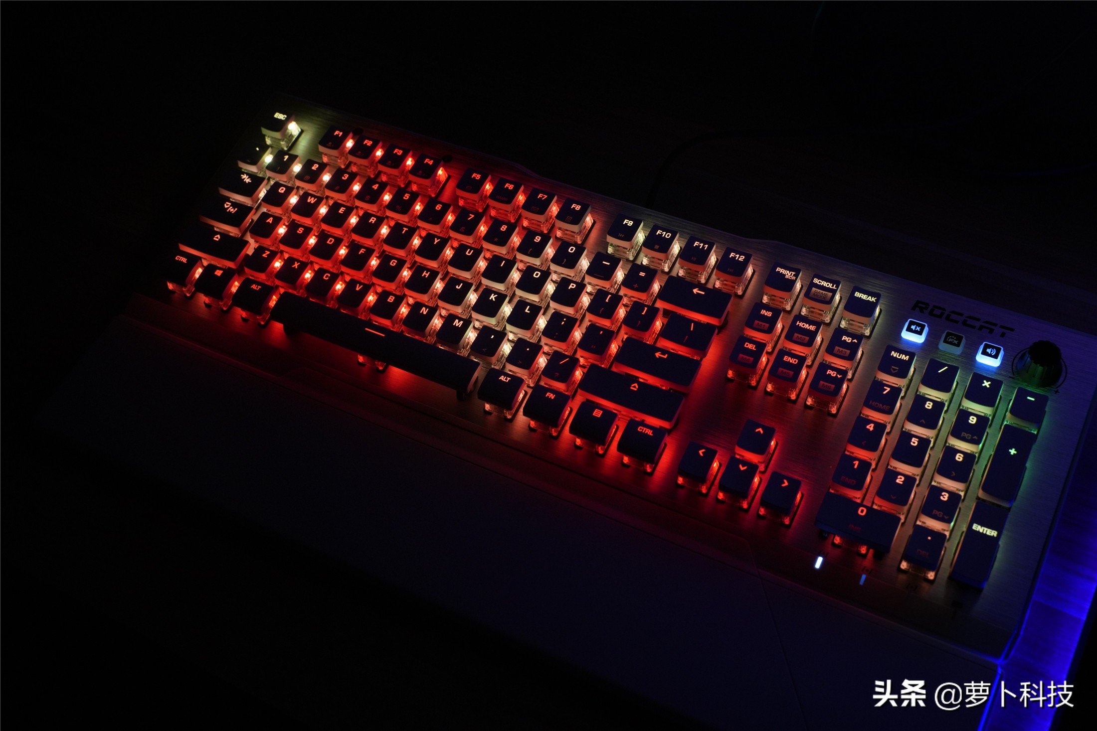 冰豹瓦肯vulcan122,冰豹vulcan120机械游戏键盘