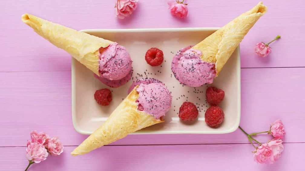 黑头成因及对策全攻略,黑头的形成原因你知道吗