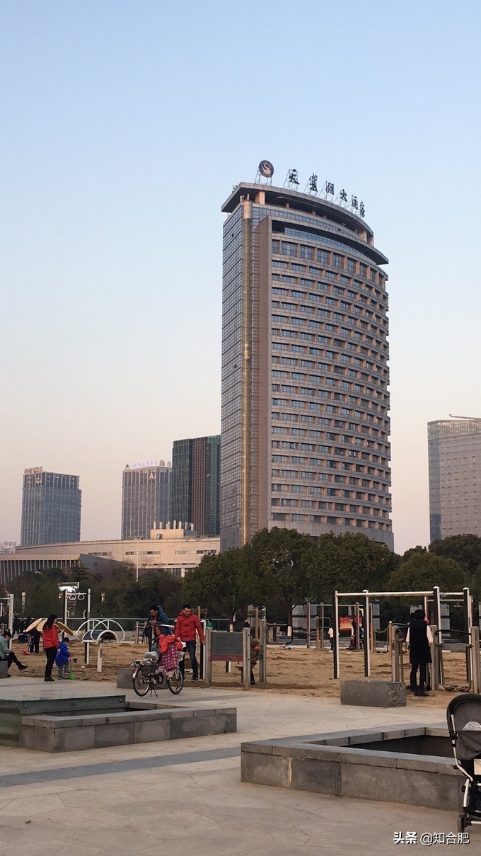 合肥新桥机场有公交和地铁吗,合肥新桥机场巴士怎么买票