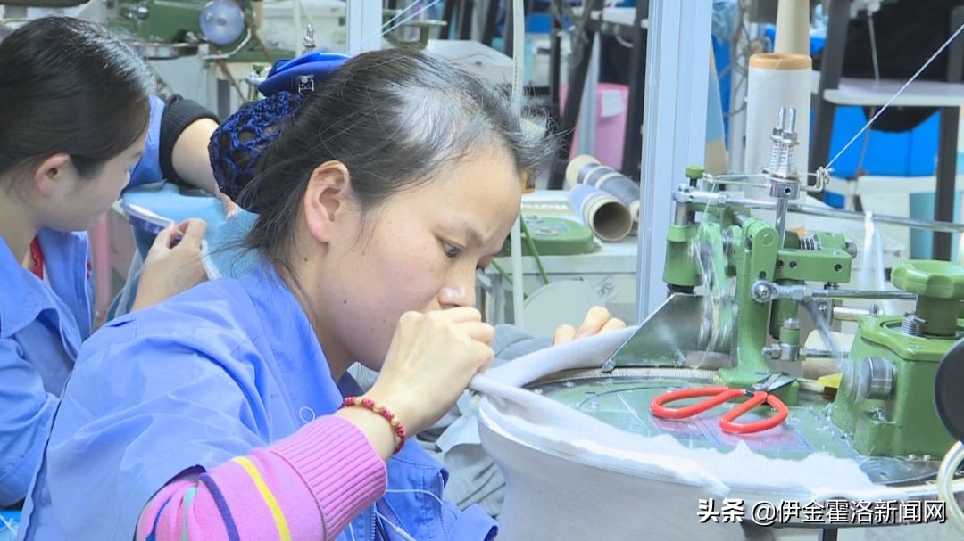 鄂尔多斯羊绒衫最经典款,鄂尔多斯羊绒衫经典款