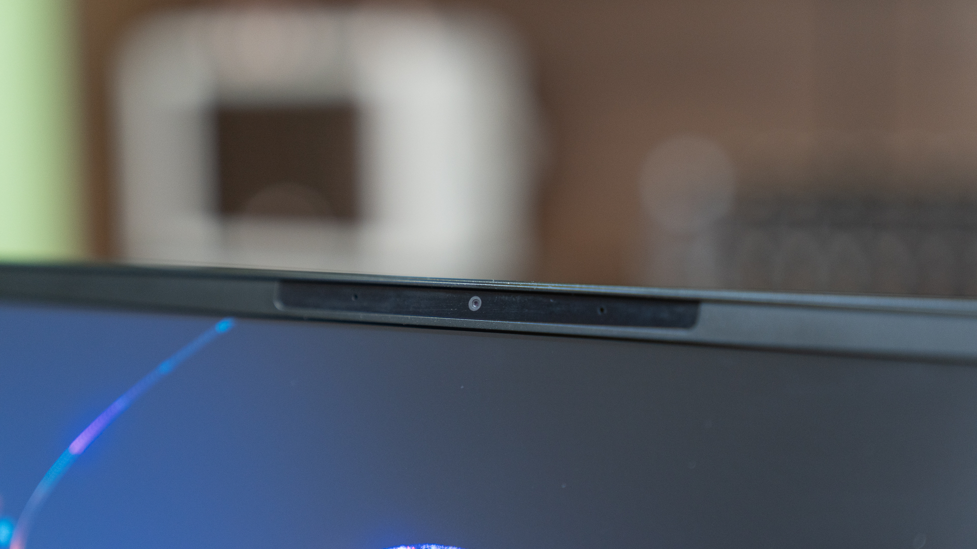 玩家的终极梦想英雄联盟,alienwarem15r6游戏本外观