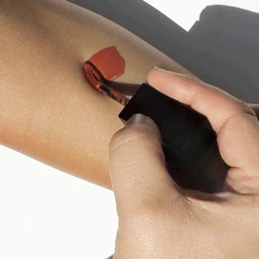 没进中国还能这么火?这些歪果网红牌到底什么来头!