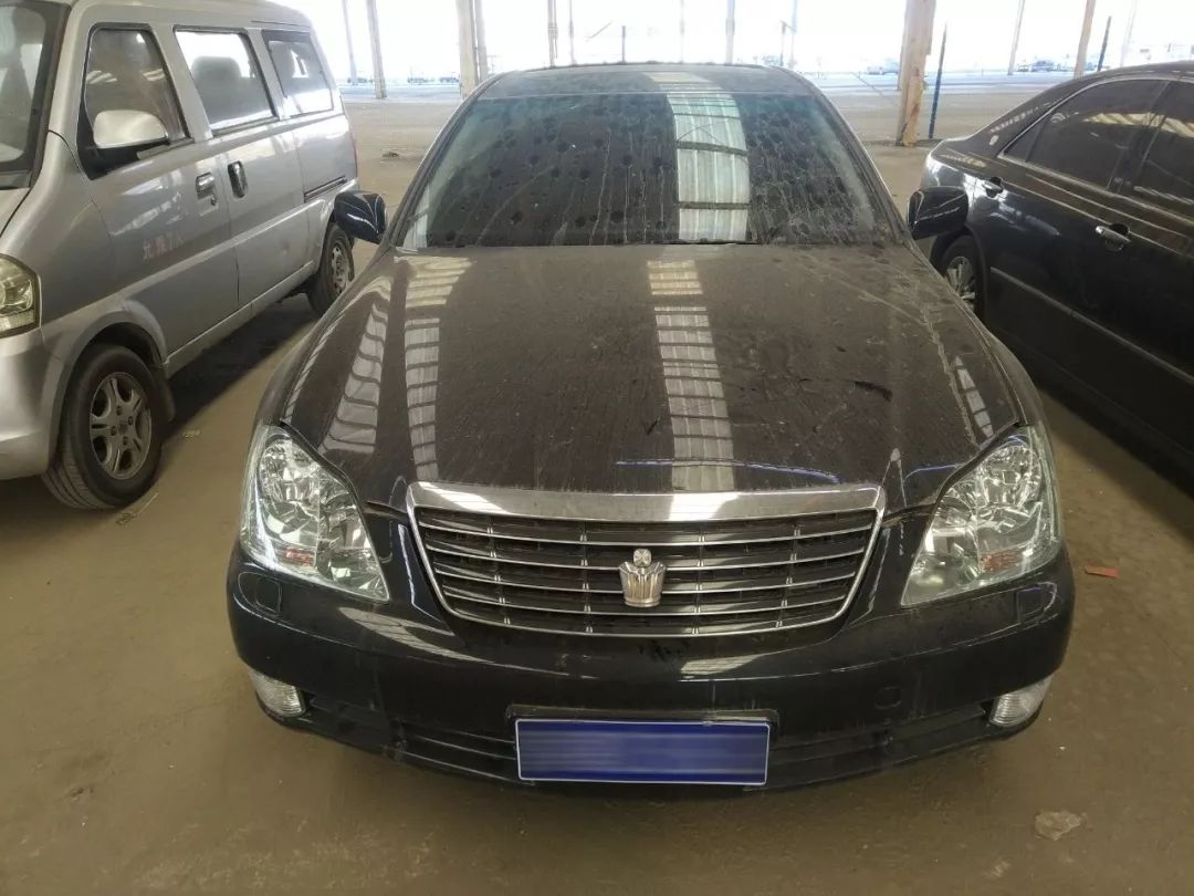 13代皇冠拍卖最高价,12代皇冠拍卖40多万