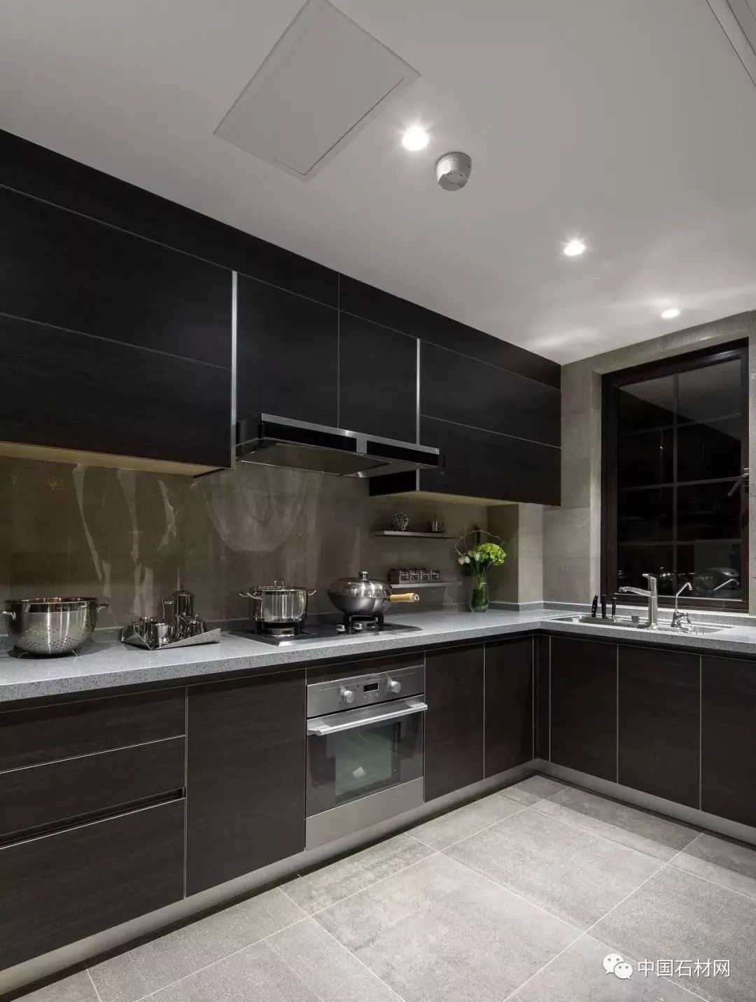 现代简约全屋大理石别墅效果图,轻奢风装修大理石别墅图片