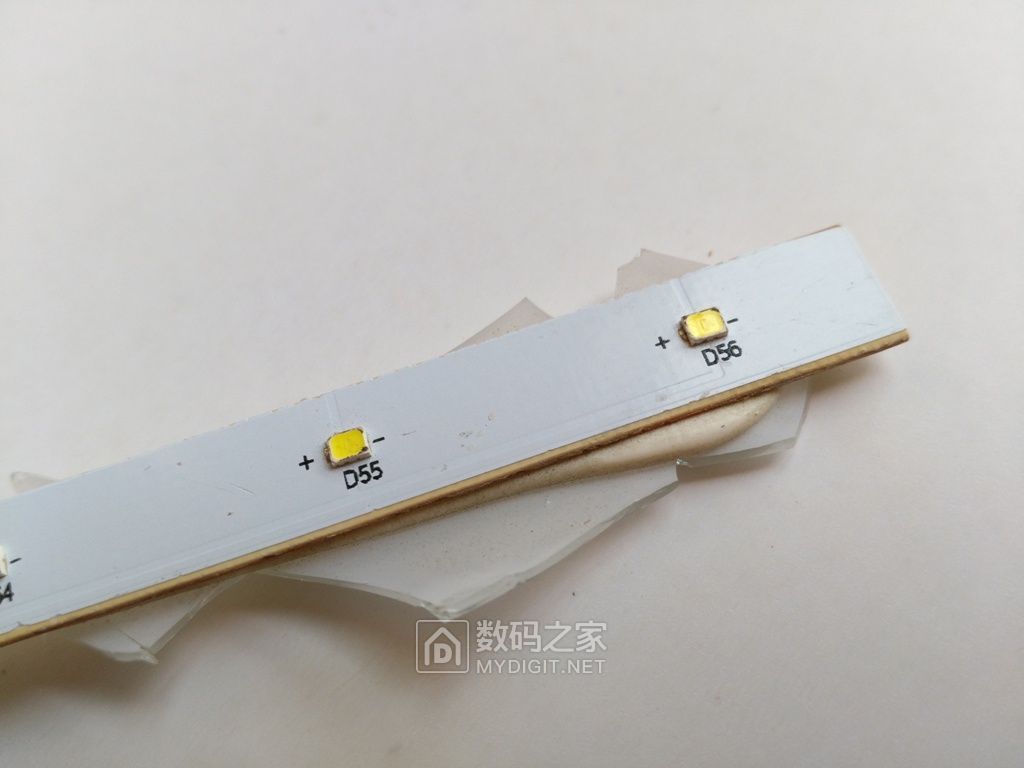 飞利浦一体日光灯拆解,飞利浦飞凡灯管维修