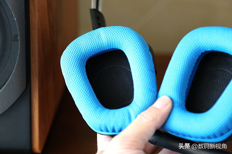 头戴式电竞耳机推荐高性价比,头戴式电竞耳机兼顾平常使用