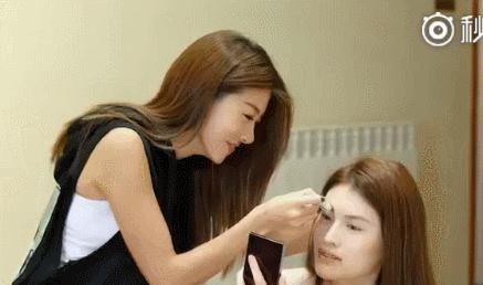 景甜眉毛属于什么眉形,景甜粗眉跟细眉的区别