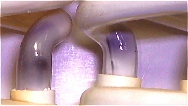 嵌入式灯管更换灯泡,固定式荧光灯具怎么更换灯管