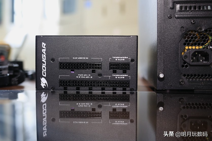 电脑无故重启是固态硬盘坏了吗,电脑无故重启是硬盘坏了么