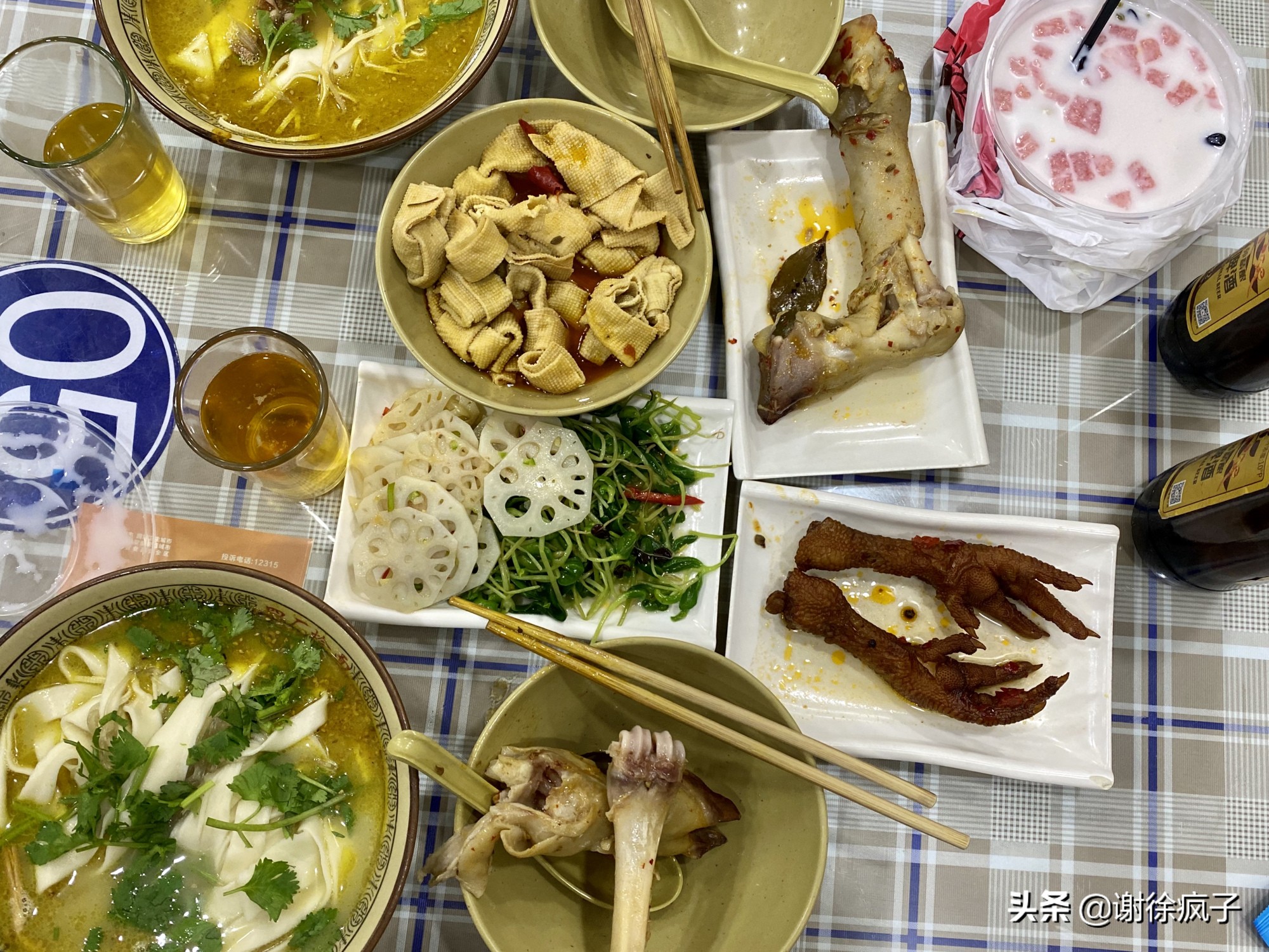 郑州十大烩面馆网红,郑州8元爱心烩面馆