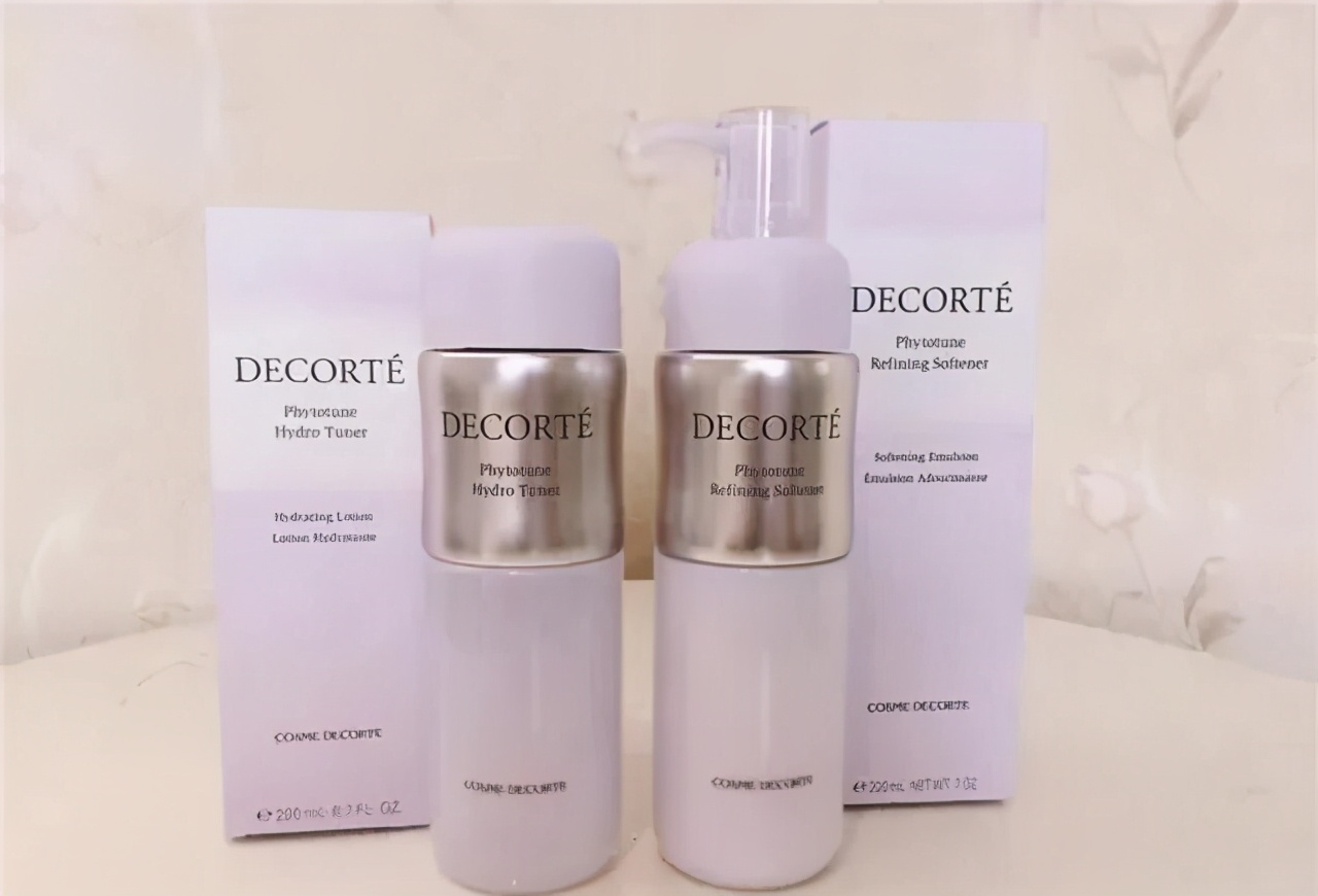 30多岁抗初老水乳套装,抗初老水乳推荐第一名