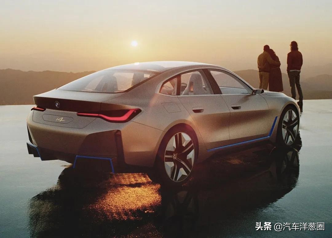 宝马换新车标了！蓝天白云帅炸，以后黑白标只代表低端宝马车主？