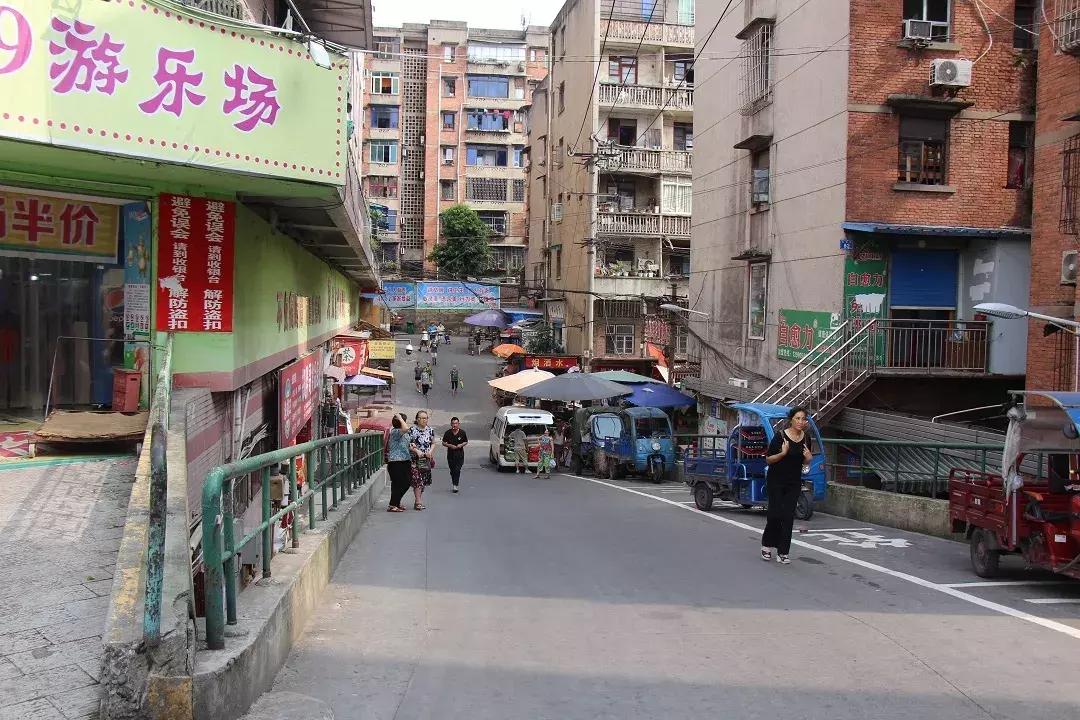 内江究竟是川东还是川南,内江和成都有什么区别