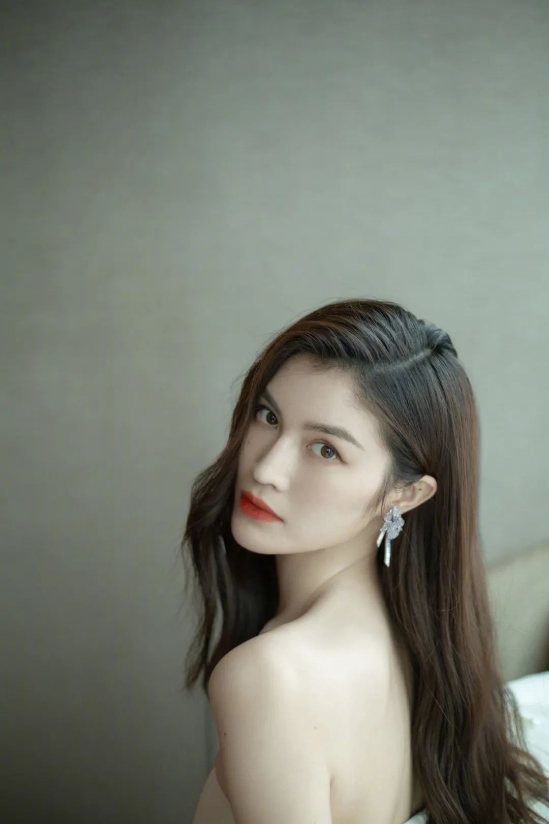 皮肤白不白无所谓，别再暗沉了可以吗？