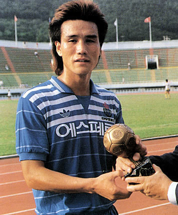 中国足球先生范志毅,范志毅对郑智评价