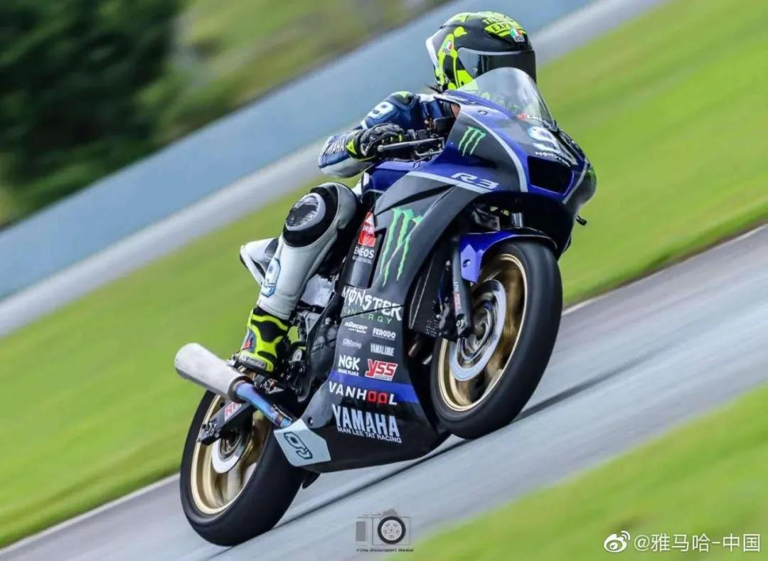 王一博摩托车的对手是谁,王一博带给街舞的影响