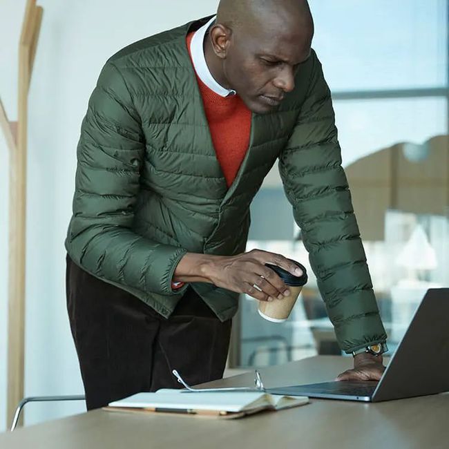 tnf羽绒服都有什么款,别再穿烂大街的小白鞋了