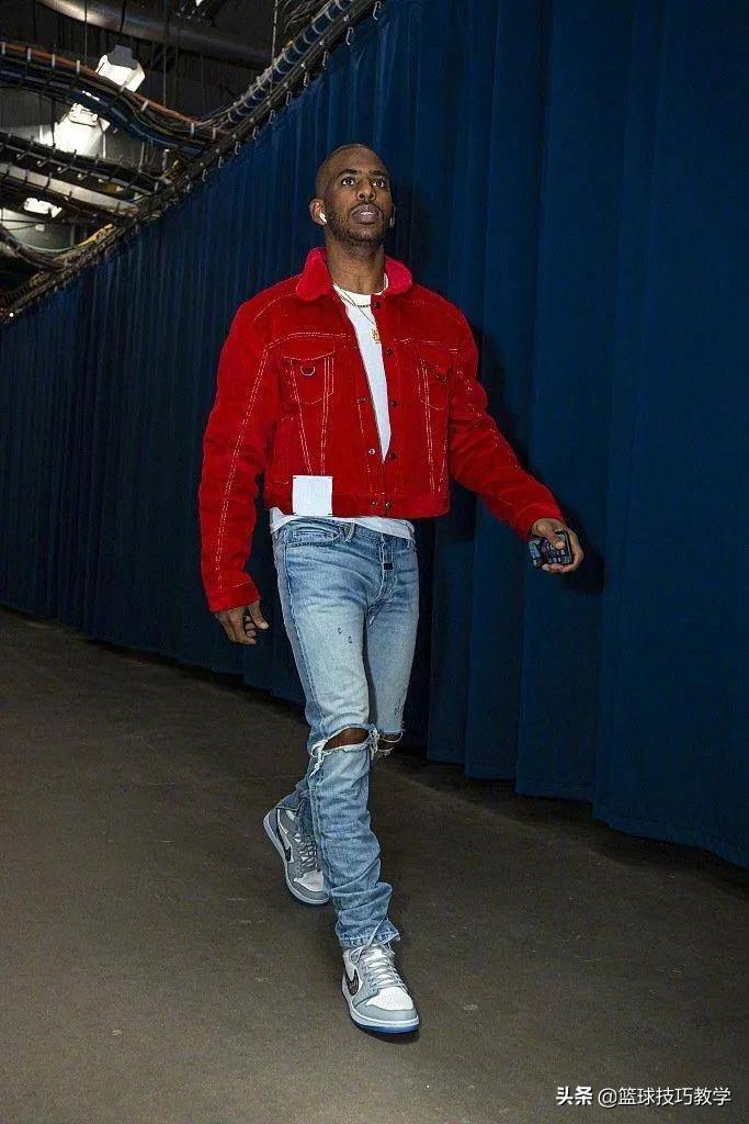 威少篮球鞋多少钱一双,威少球鞋哪代性价比高